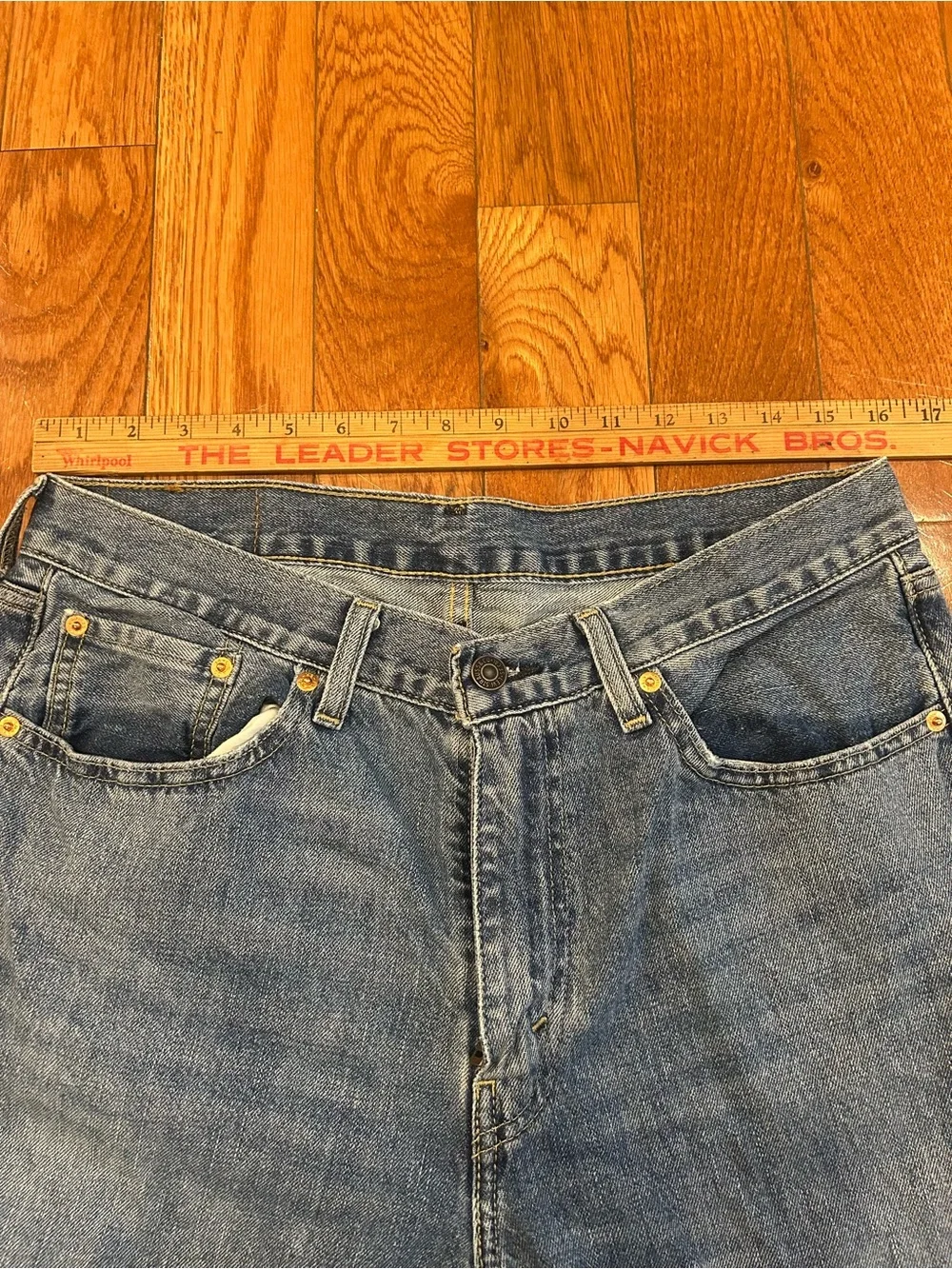 Men's Levi's 505 Regular Fit Jeans Blue Denim Size 33x32 Straight Leg Classic